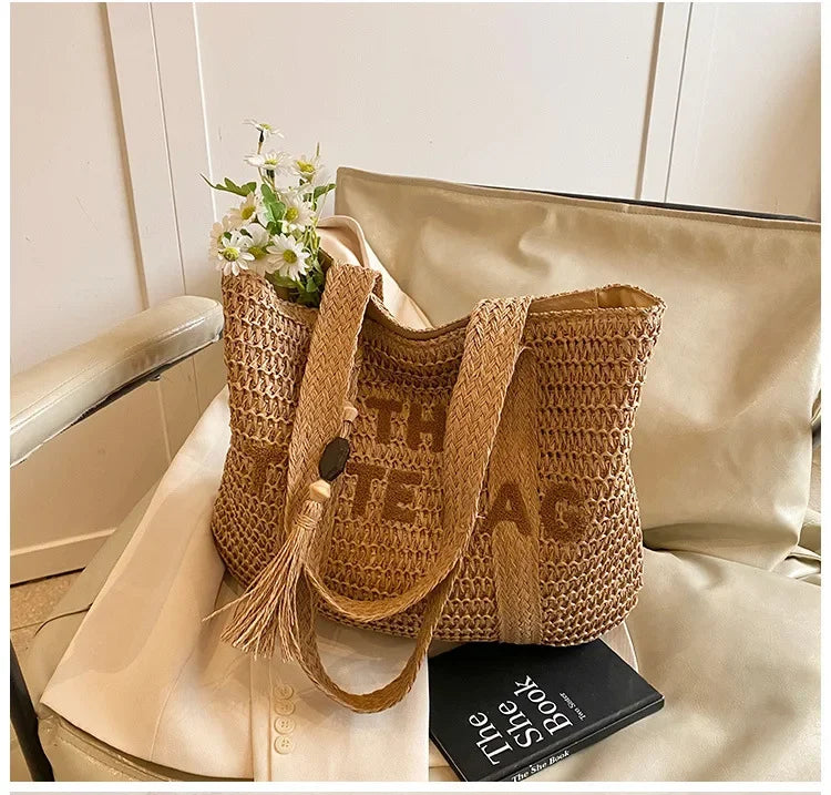 Summer Fashion Women's Large Capacity Shoulder Bag Straw Woven Bag Letter Embroidery Handbag Casual Female Tote Bag Beach Bags.
