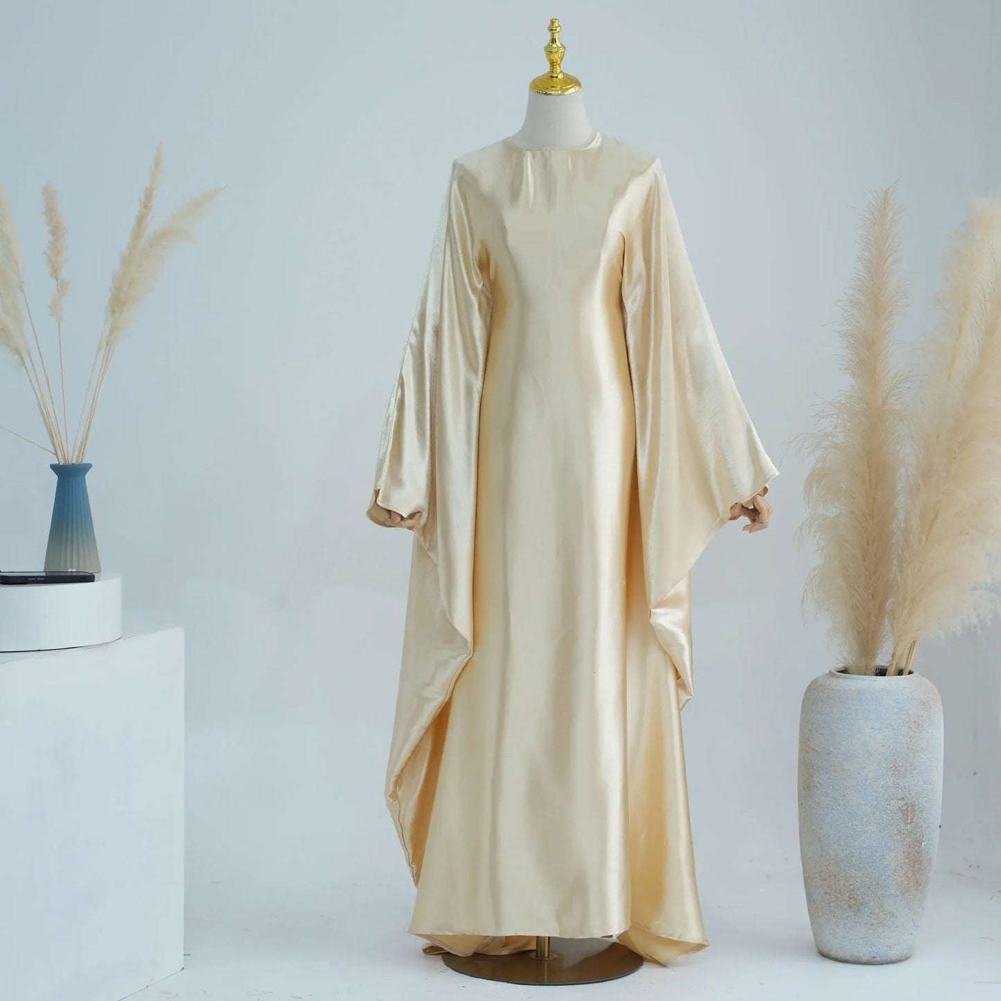 Batwing Satin Shimmer Abaya Damen Dubai Luxury Islam Muslim Kaftan Dress Women Kebaya Vestidos Djellaba Robe Femme Musulmane