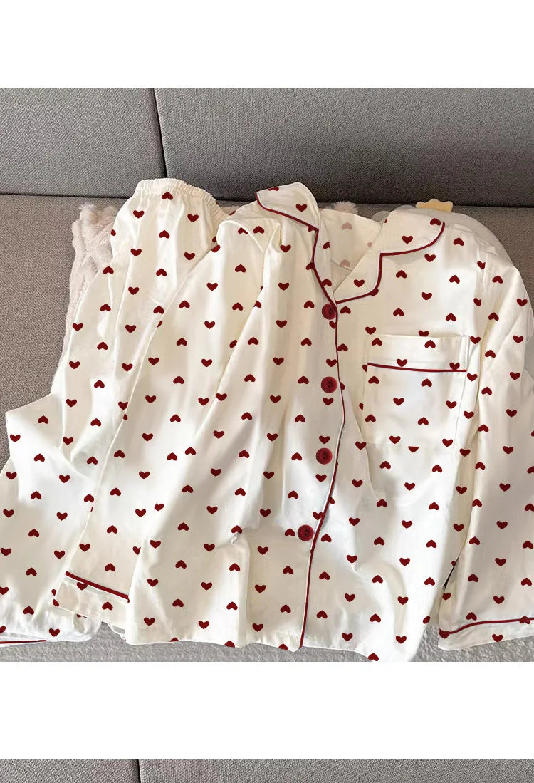 Neue Frühling und Herbst Damen Ins Stil Pyjamas Homewear Set Mädchen Gedruckt Liebe Lange Ärmeln Unterwäsche Pyjamas Homewear Set.