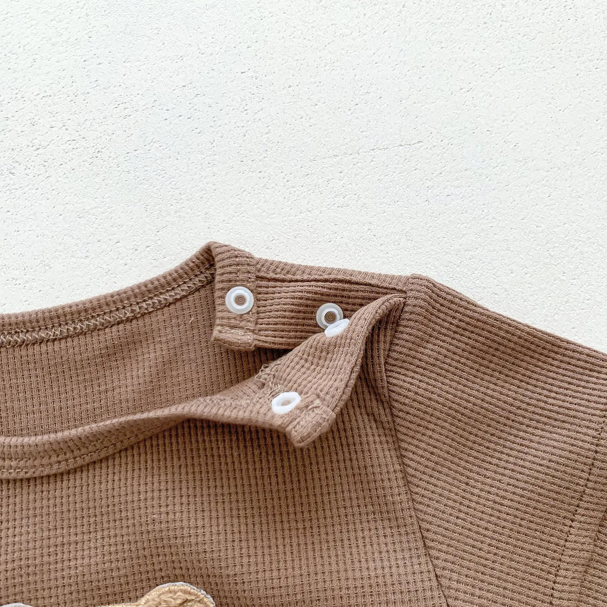 Sommer Baby Strampler Neugeborenes Baby Junge Mädchen Kurzarm Strampler Reine Baumwolle Weiche Waffel Cartoon Niedlichen Bären Body mit Hut.