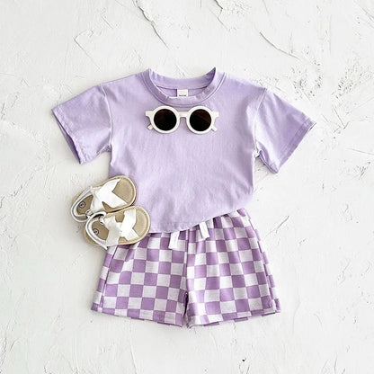 Ins Sommer Neugeborenen Jungen Mädchen Kleidung Baby Set Solide Kurzarm T-shirt + Schachbrett Shorts Baumwolle Casual 2PCS 0-3Y.