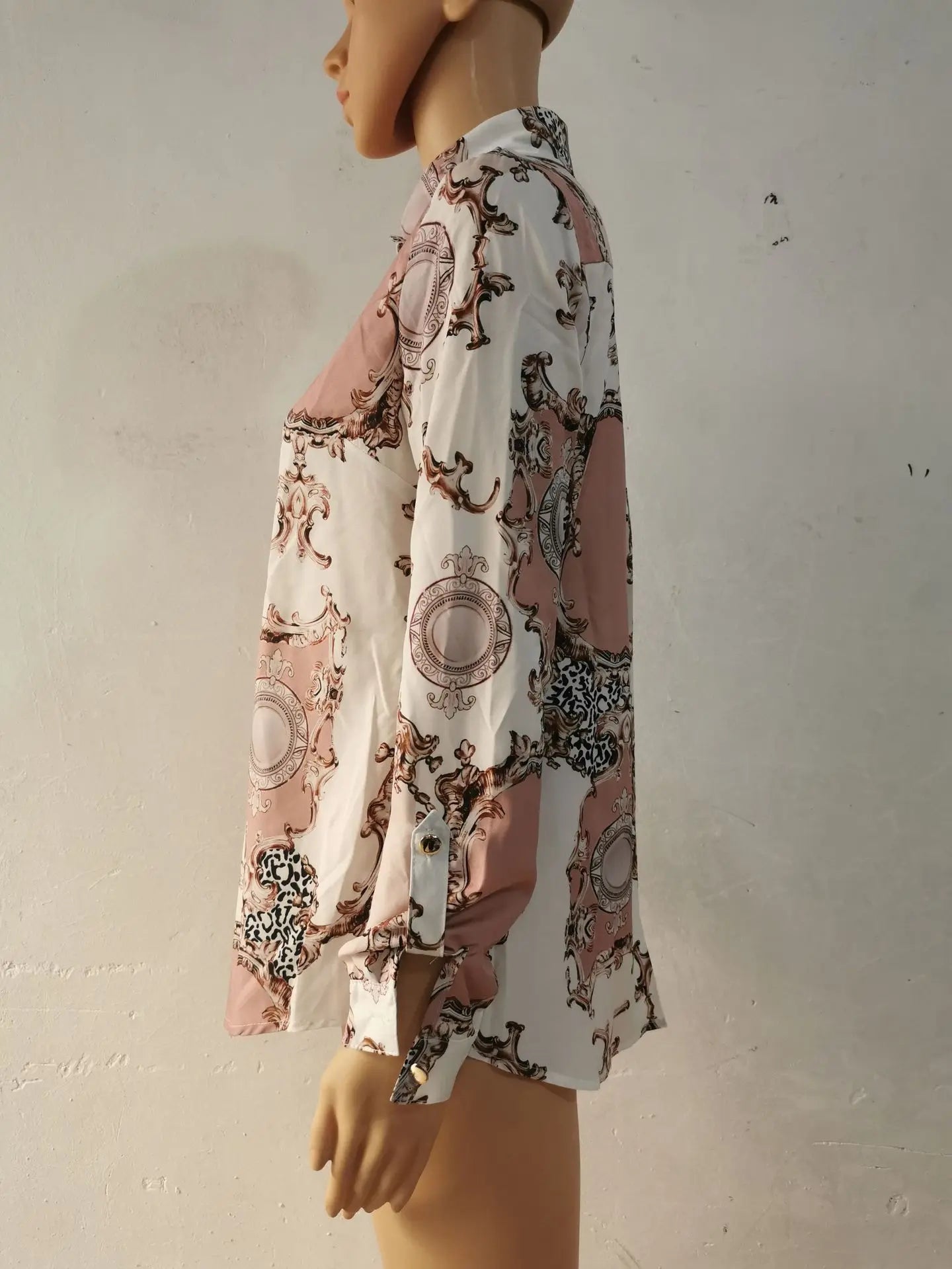 Blue Women's Long-sleeved Shirt, Single-breasted Collar Commuter Shirts, White and Black Slim-fit Top.