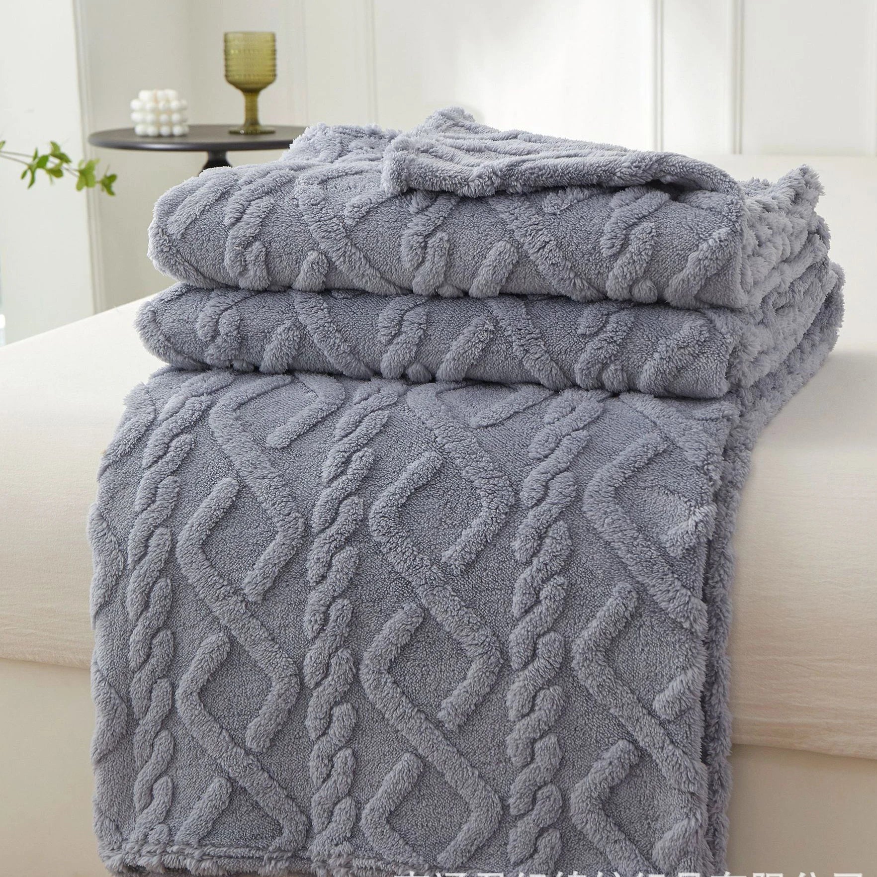 New Winter Blanket Home Warm Sherpa Soft Sofa Cover Throw Newborn Wrap Kids Bedspread Travel Textile Fleece Thick Warm Blanket.