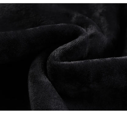 Fleece-Lined Knitted Pullover Sweater Casual Jumper for Men Insulated Warm Long Sleeve Thick Material Round Neck Design.