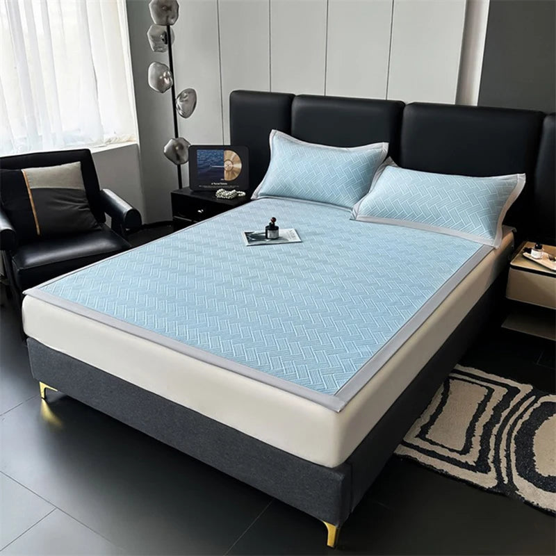 Luxury Summer Carbon Cooling Mat Set Solid Color Queen King Size Bed Mattress and Pillow Case Machine Washable Soft Folding Mat.