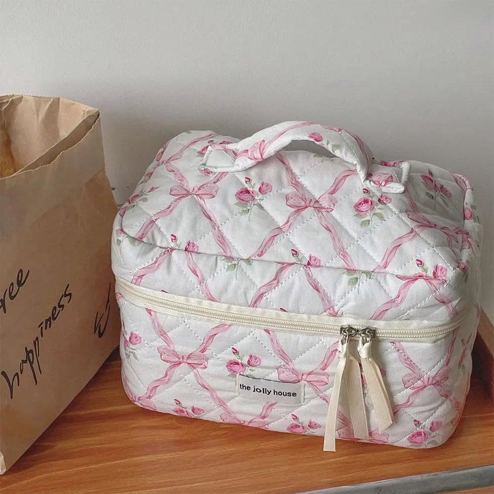 Cute Bow Flower Quilting Makeup Bag Women Zipper Cosmetic Organizer Female Cloth Handbag Portable Toiletry Case For Girls.