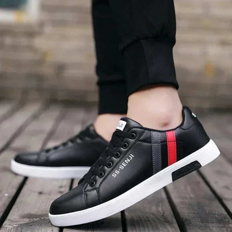 High Quality Men Sneakers Leather Outdoor Casual Shoes Lace-up Hot Sale Mens Vulcanized Shoes Trendy Men Shoes New Tenis Hombres.