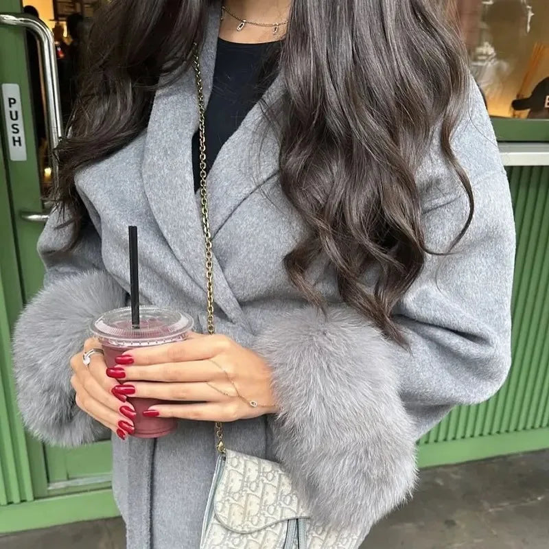2025 Autumn Winter Chic Lapel Plush Coat With Belt Women Vintage Faux Fur Sleeve Tweed Open Coats Female Casual Street Outwear.