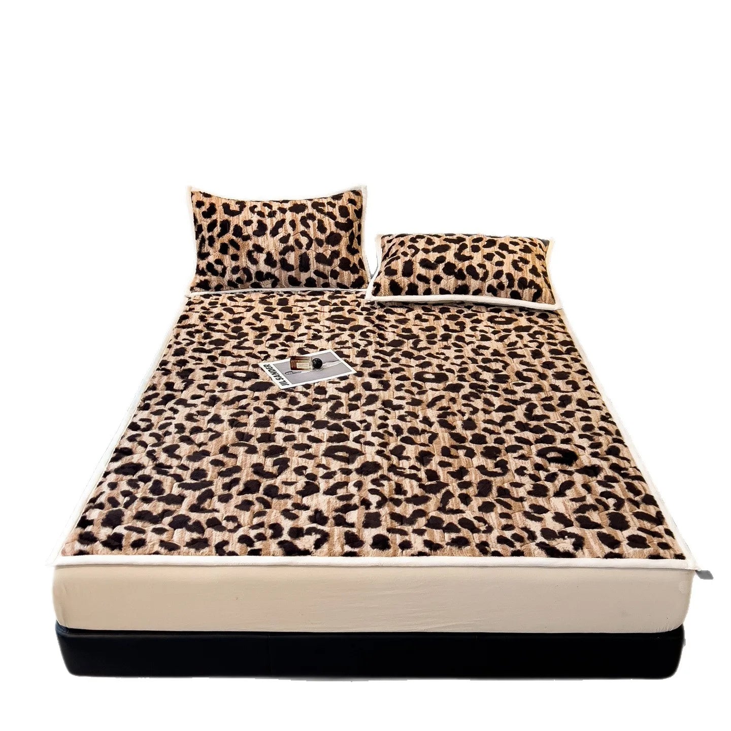 Winter Warm Velvet Mattress Cover Home Dormitory Soft Thick Quilted Bed Sheets Queen Size Bed Cover Fold Tatami Mat Bedspread.