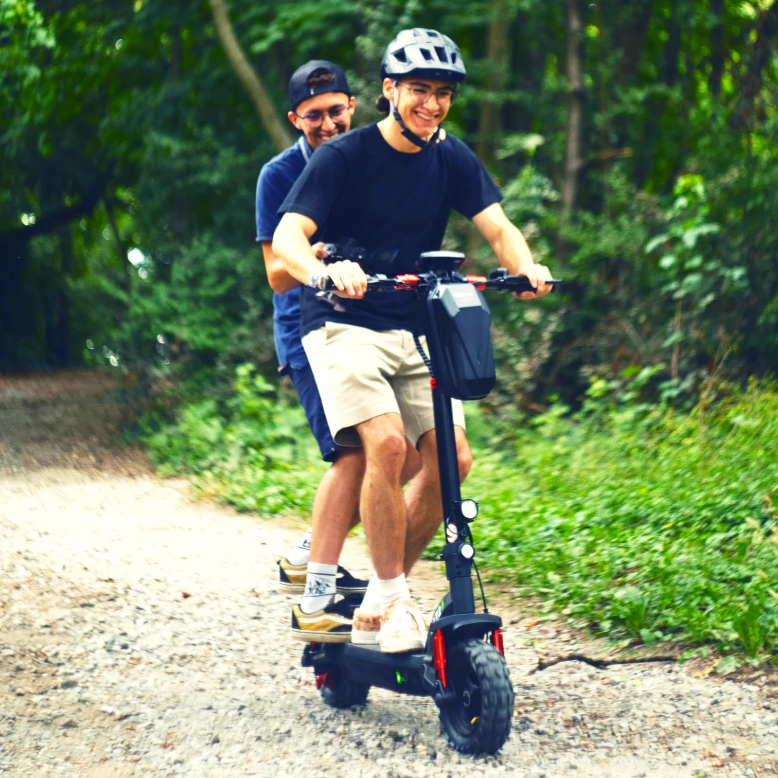 Isinwheel GT2 Foldable Adult Electric Scooter E-Scooter 800W Electric Kick Scooter 48V 15Ah Skateboards 45km/h Kickboard.