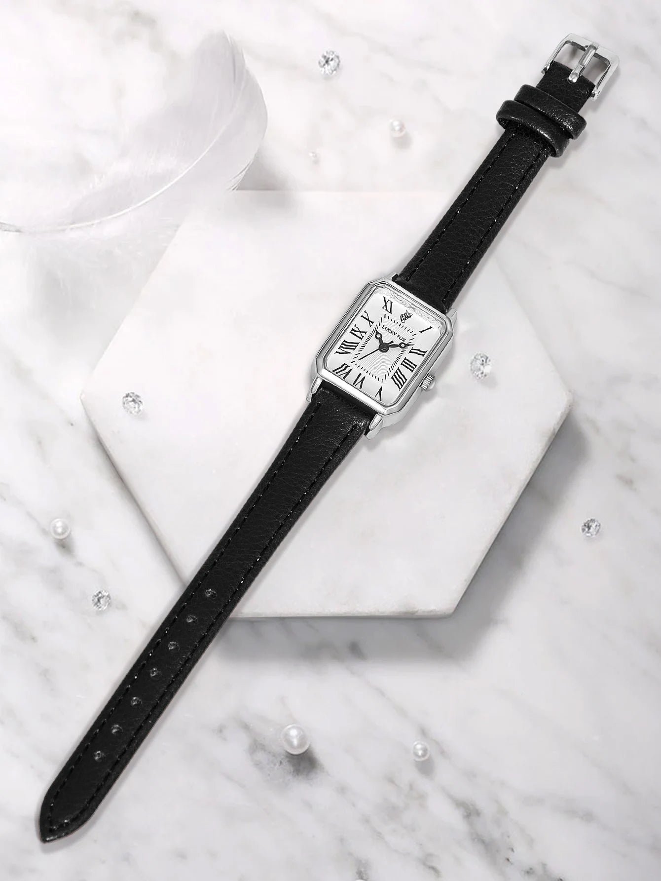 Fashion Rectangle Quartz Wrist Watch for Women Luxury Brand Roman Dial Leather Strap  Ladies Watches Clock.