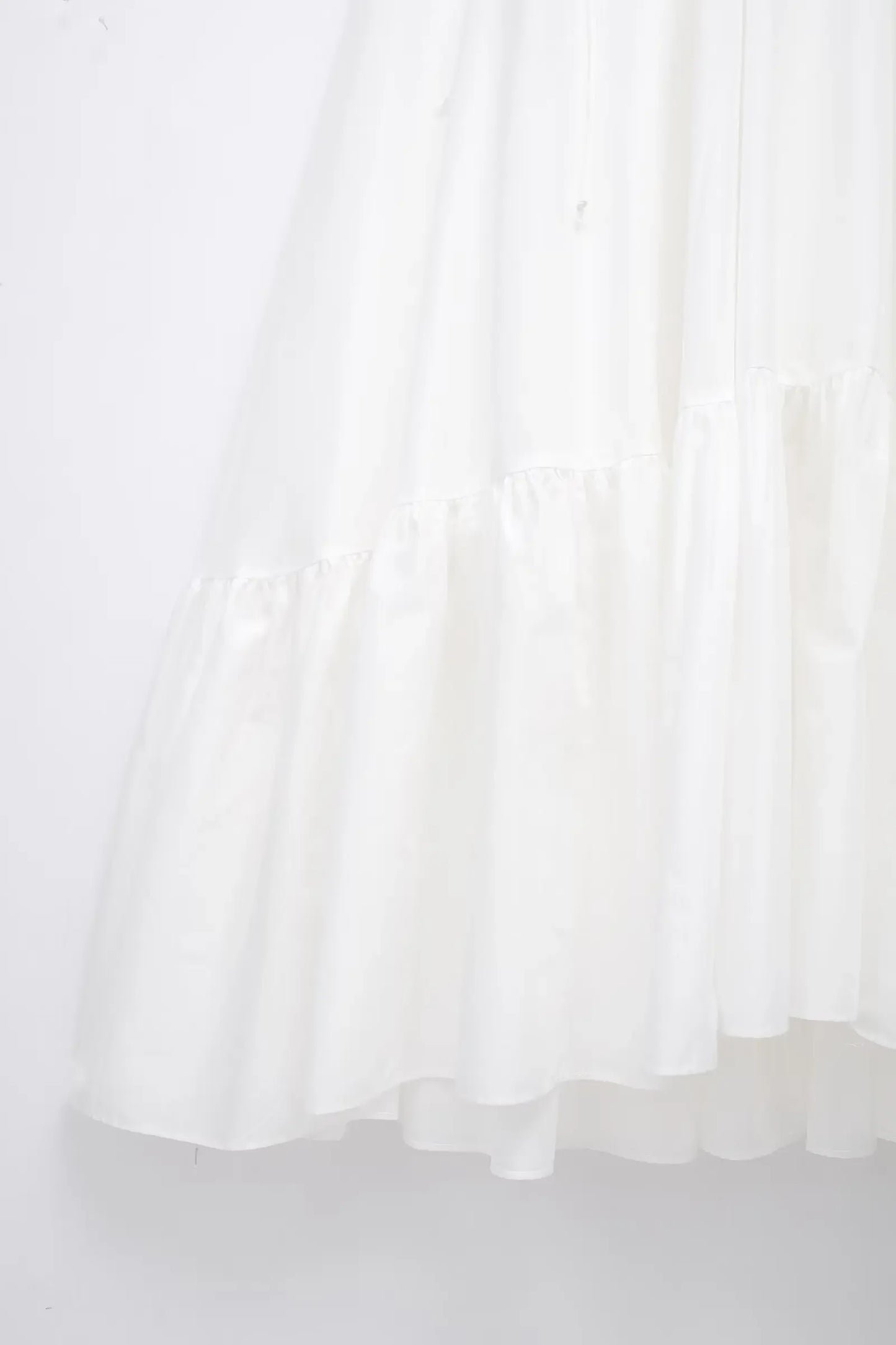 TFMLN Elegantes, gestuftes langes Kleid für Damen, 2024, Sommer, klassische Mode, solide Kleider mit seitlichem Reißverschluss, hohe Taille, A-Linie, Partykleid.