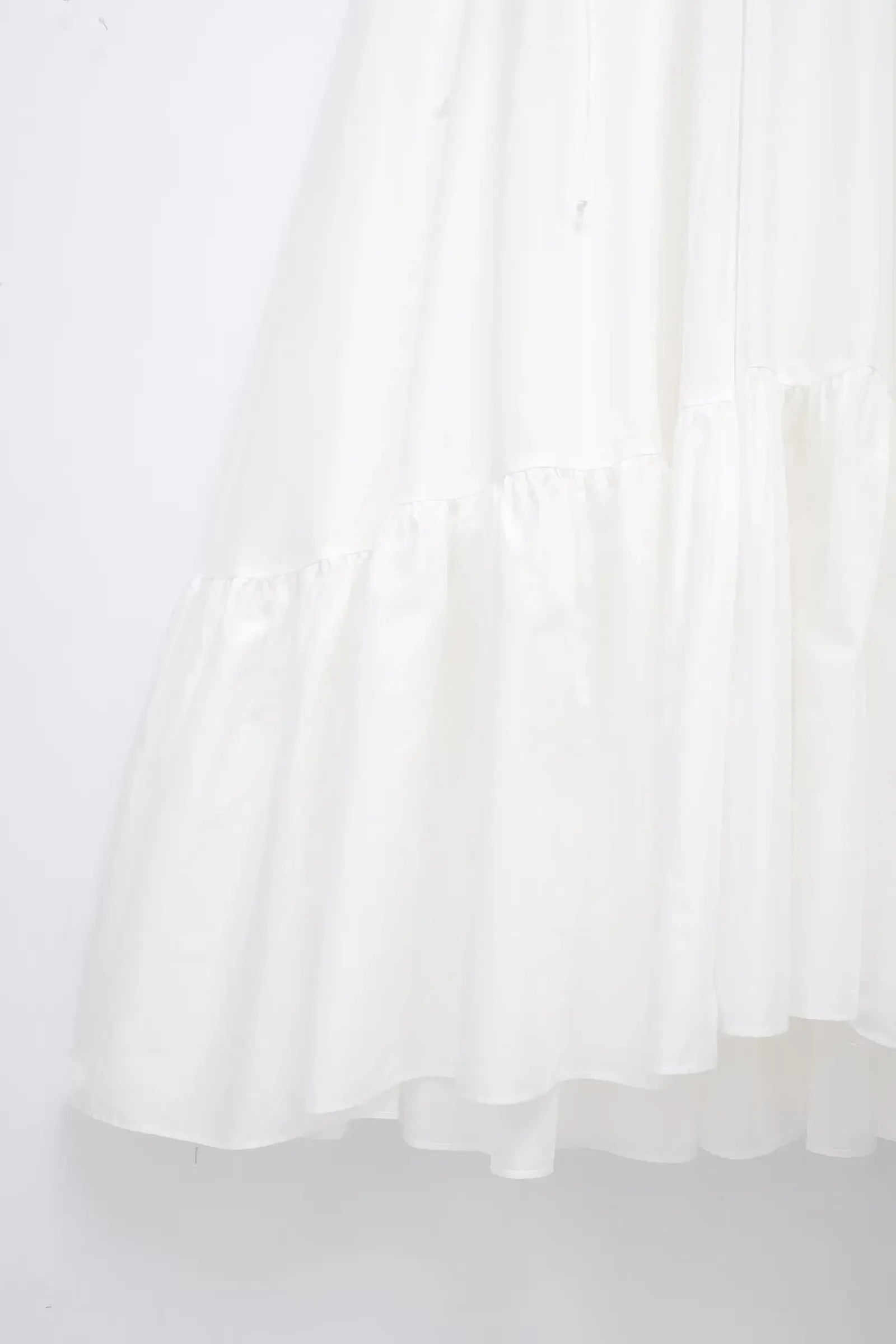 TFMLN Elegantes, gestuftes langes Kleid für Damen, 2024, Sommer, klassische Mode, solide Kleider mit seitlichem Reißverschluss, hohe Taille, A-Linie, Partykleid.