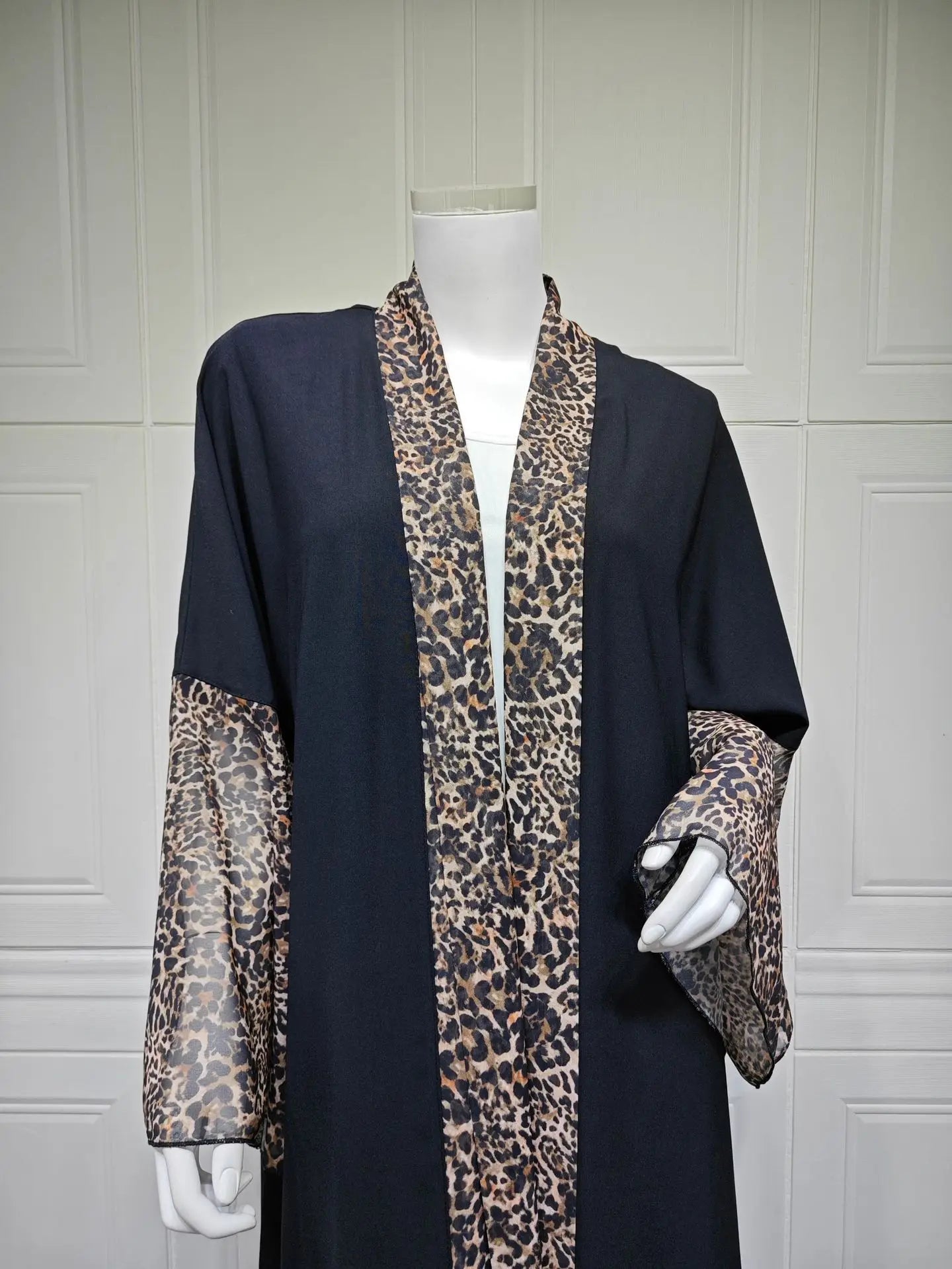 Eid Women Muslim Abaya Leopard Cardigan with Scarf Dress 2025 Vestidos Largos Caftan Robe Jalabiya Ramadan Morocco Dubai Kaftan.