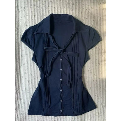 Retro new black Japanese V-neck shirt for women Harajuku Goth large size waist-hugging and slimming fashion top.