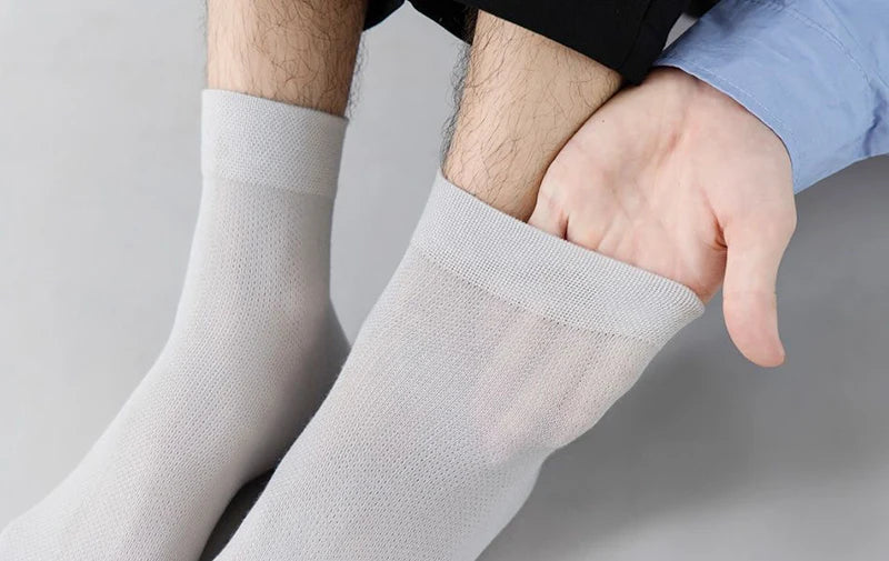 10 Pair Men's Summer Mesh Bamboo Fiber Socks Fashionable Breathable Business Socks Suitable For Sweaty Feet Casual Socks.