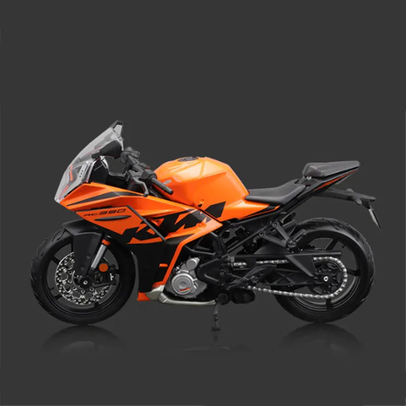 Bburago 1:12 KTM RC 390 Alloy Racing Motorcycle Model Diecast Metal Street Sports Motorcycle Model Simitation Childrens Toy Gift.