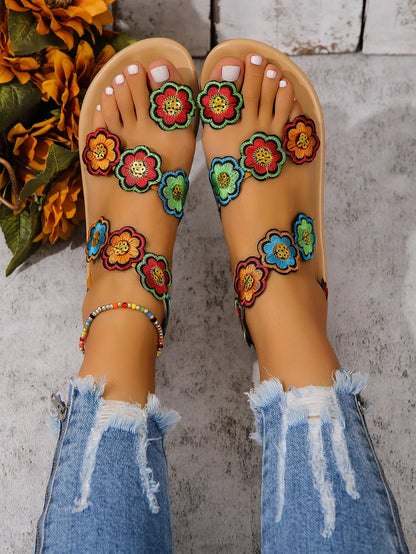 Yellow Embroidered Faux Flower Fashion Sandals Flat Plus Size 43 Summer Outdoor Beach Shoes Travel Mom Shoes.