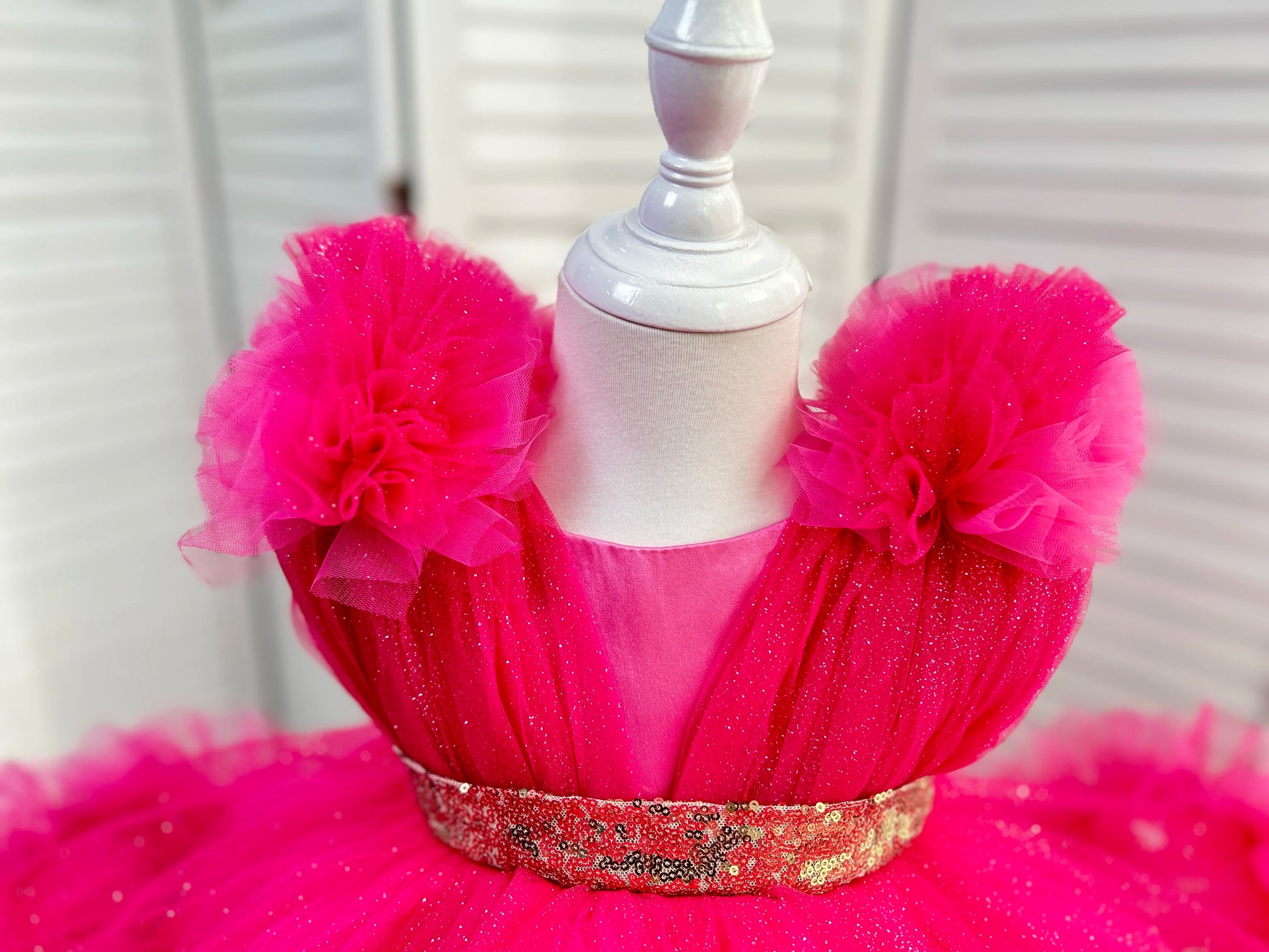 Luxuriöse Kinderkleidung, Babykleid zum ersten Geburtstag, Blumenkind-Hochzeitskleid, Mädchen-Karnevals-Performance-Kleidung.