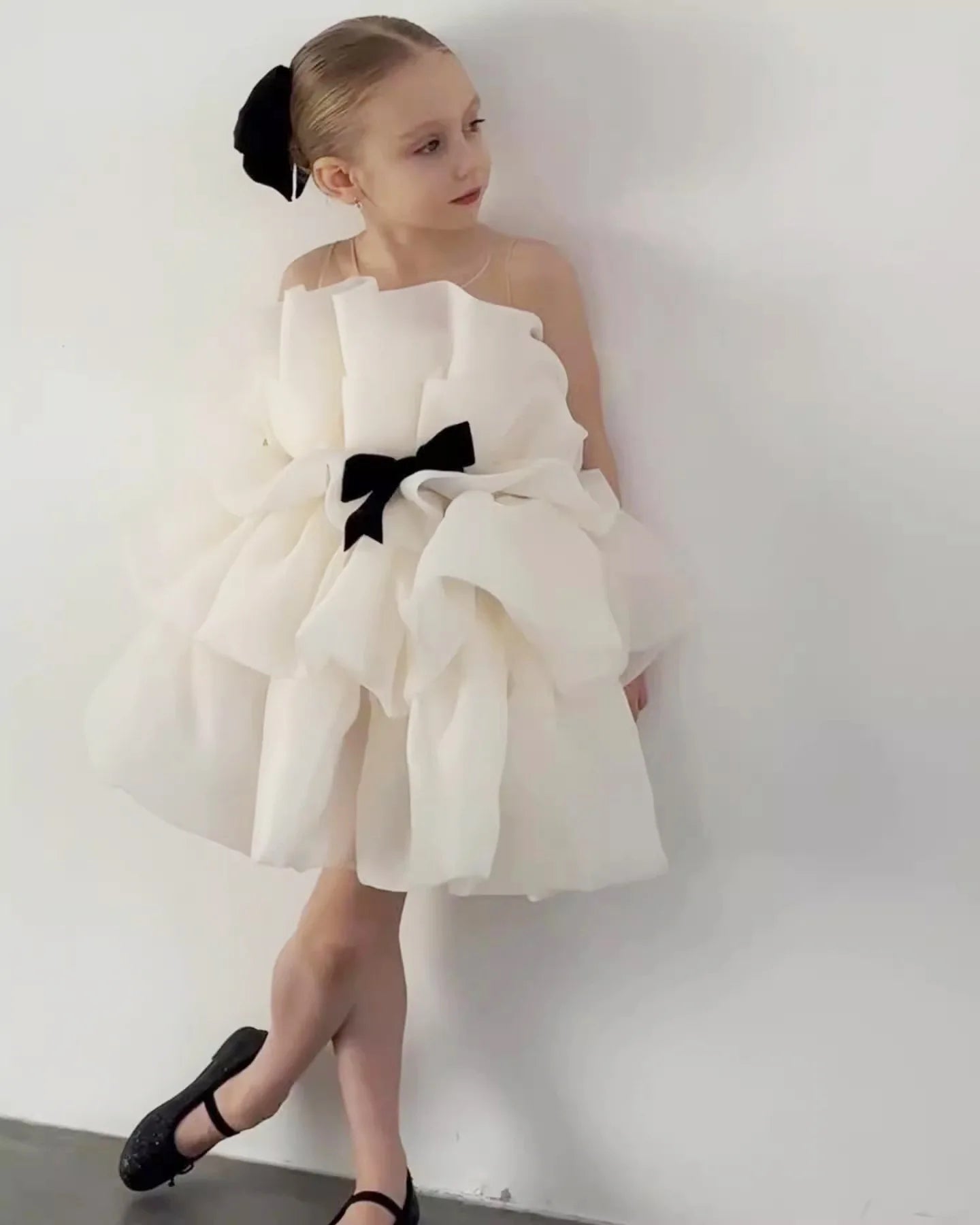 Blumenmädchenkleid für Mädchen, Prinzessinnenkleid zum ersten Geburtstag für Kinder, hochwertiges Host-Klavier-Performance-Kleid für Mädchen, stilvoll.