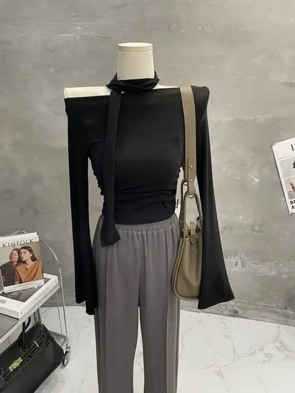 Sexy One-Shoulder Long Sleeve T-Shirt with Scarf Short Flared Sleeve Blindfolded Entry Base Shirt Tight Short Crop Top.