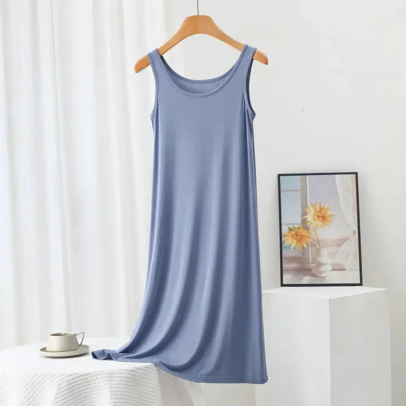 Plus Size Modal Langes Kleid Damen Frühling Sommer Lose A-Linie Bodenrock Home Nachtwäsche Ärmelloses Kleid in reiner Farbe.