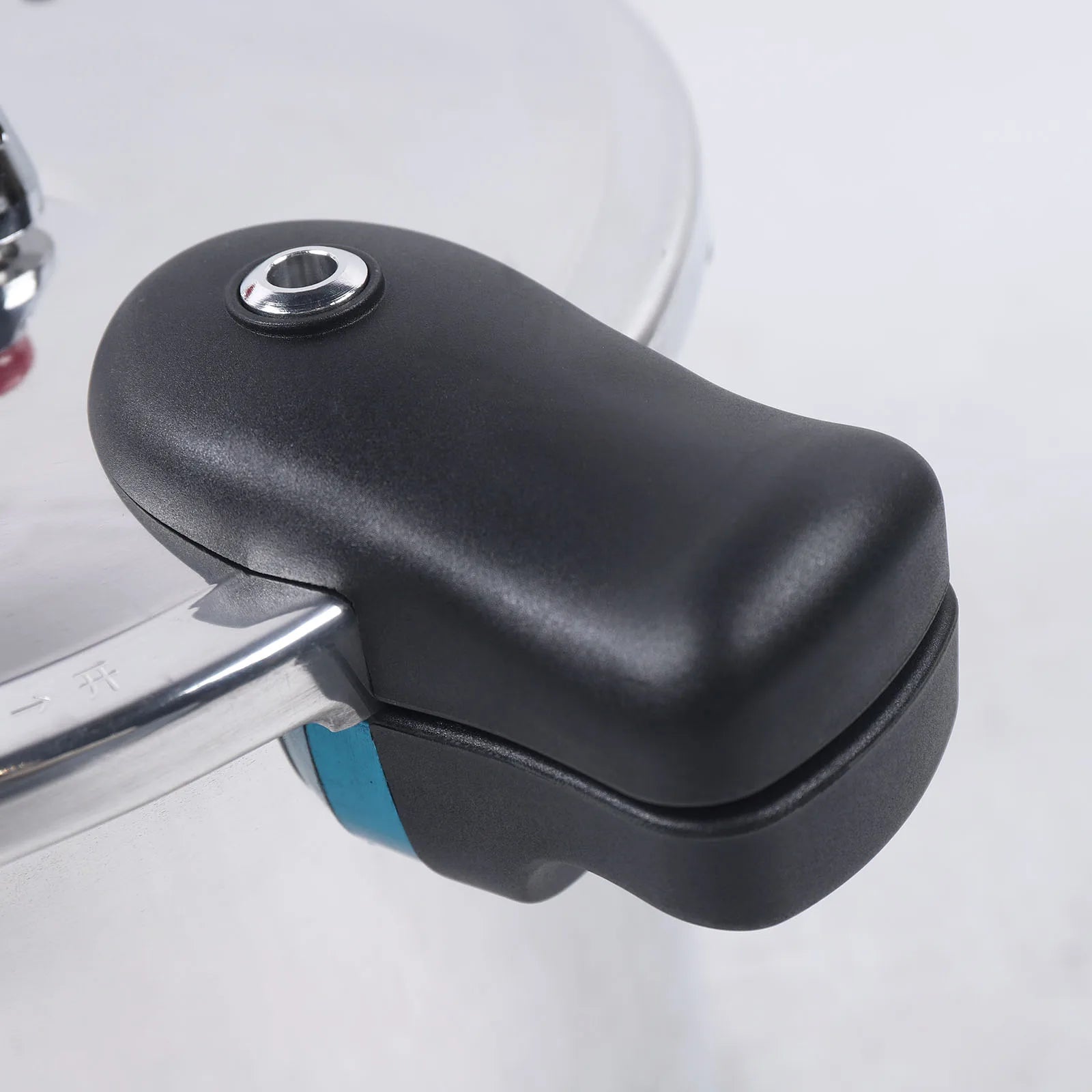 22L Aluminum Alloy Pressure Cooker Household Thickened Explosion-proof Gas Stove Double Bottom Pressure Cooker.