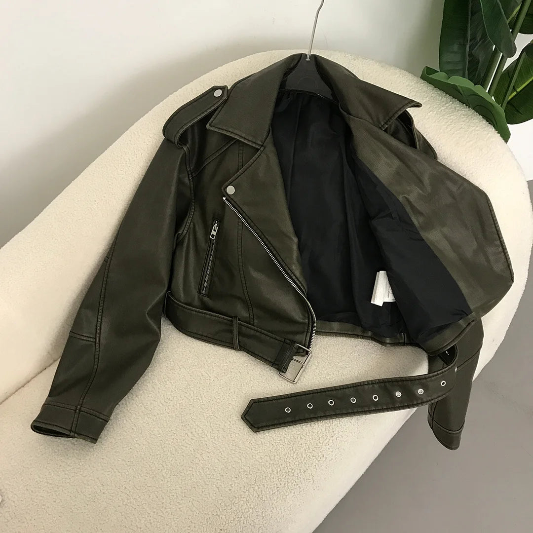 Neue Frühjahr Frau Faux Leder Jacke Chic Vintage Amerikanische straße tragen Kurze Revers Zipper Gürtel Biker Mäntel Mode Streetwear.