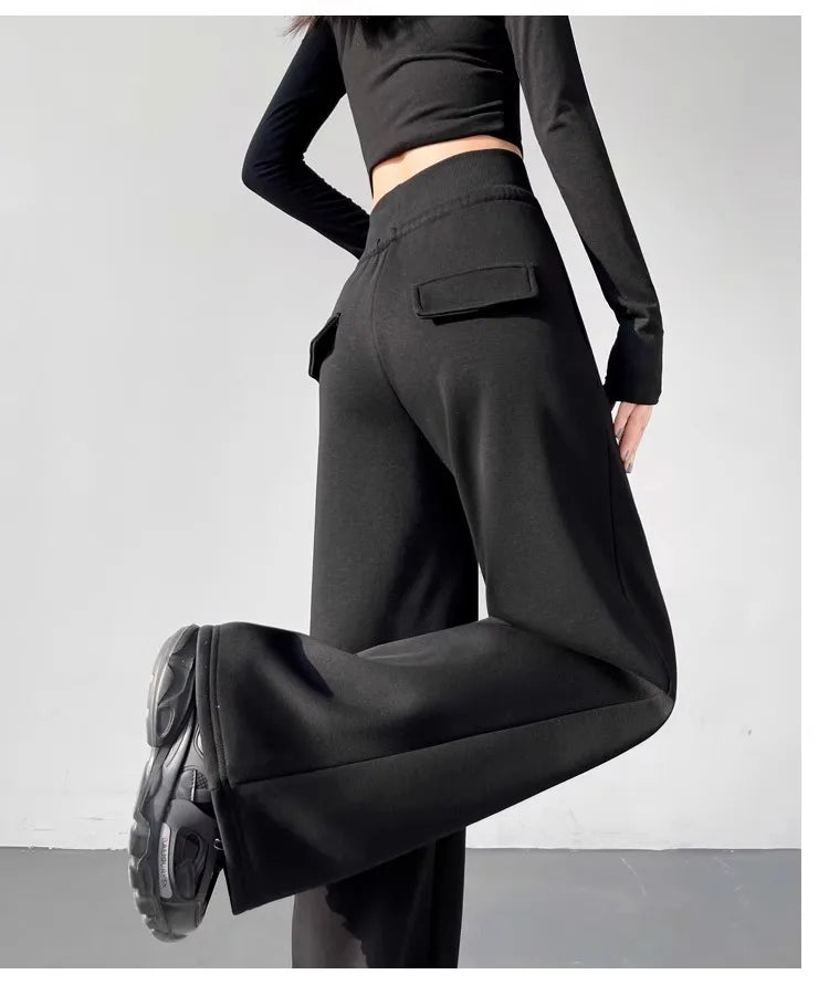 Graue Sporthose für Damen mit hoher Taille und lockerem, schlankem, geradem Bein und weitem Bein. Amerikanische Jogginghose..