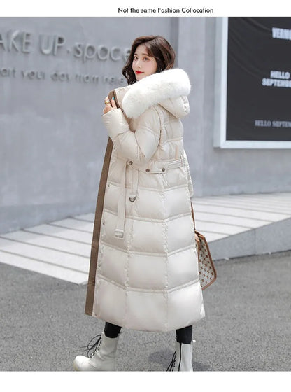 2024 neue Winter frauen Gepolsterte Jacken Mid-länge Modische Mit Kapuze Große Pelz Kragen Lose Dicke Unten Baumwolle Oberbekleidung damen