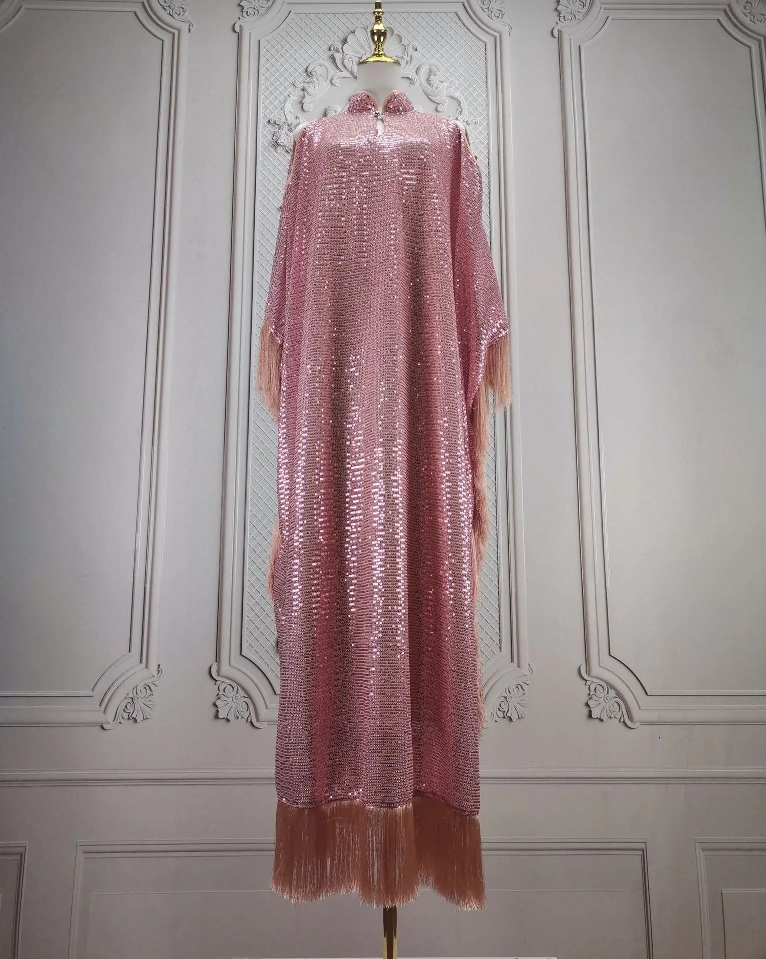 Ramadan Eid Tassel Sequin Batwing Abaya Dubai Women Islam Muslim Maxi Kaftan Dresses Kebaya Caftan Marocain Robe Femme Musulmane.