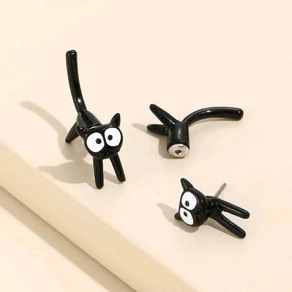 2023 New Fashion Cute Animal Stud Earrings Women Cartoon Small Black Cat Bear Shark Dinosaur Earring Ear Stud Girl Funny Jewelry.