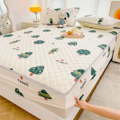 Quilted Mattress Cover 150x200cm - Thick Skin-Friendly Fitted Sheet, 매트리스커버 Breathable Bed Covers (Pillowcase Sold Separately).