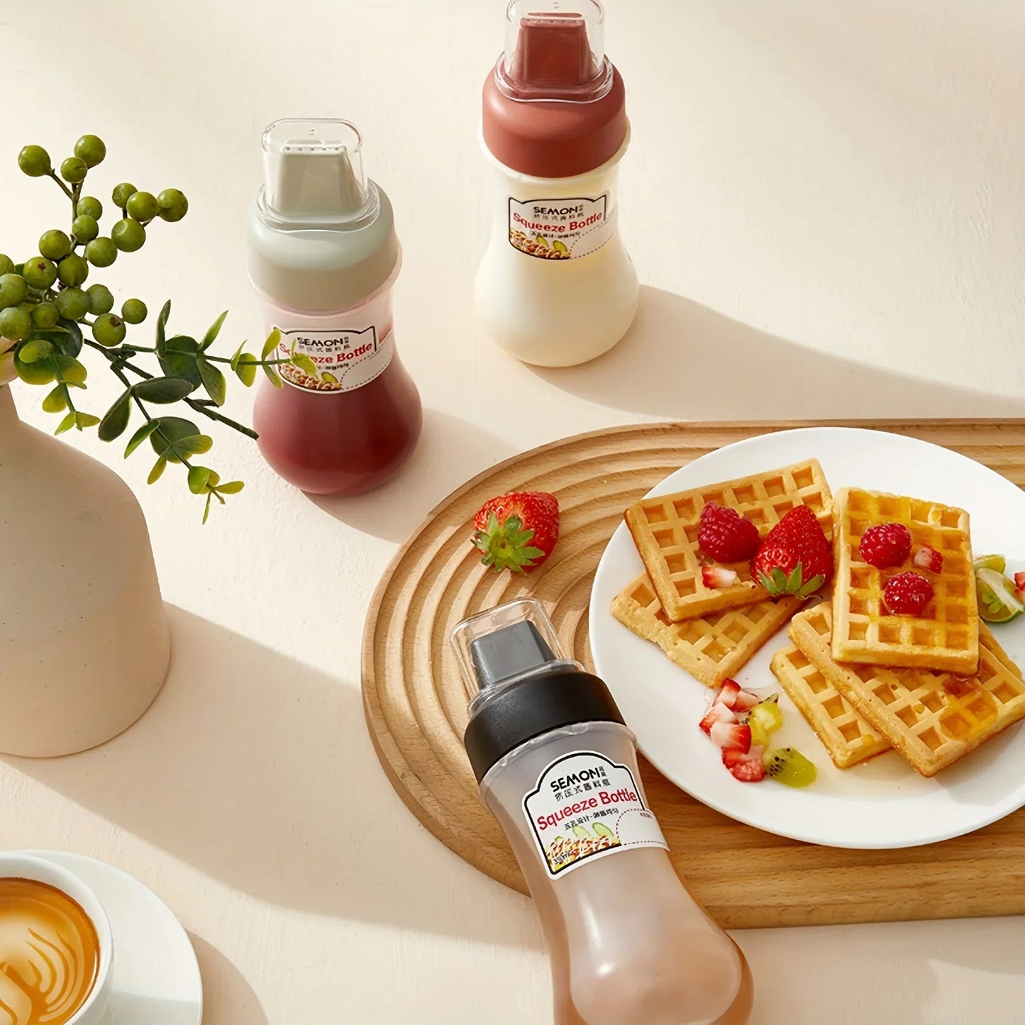 Condiment Squeeze Bottles 5 Hole Nozzles 350ml Sauce Squeeze Bottle,Ketchup Bottles Squeeze for Ketchup,Sauces,Syrup,BBQ,Kitchen.