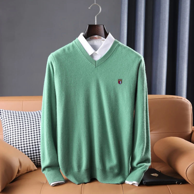 Soft Warm Pullover Cashmere Sweater Men's V Neck Thickened Classic Tops Autumn Winter New  Casual Solid Color Knitted Pullover.
