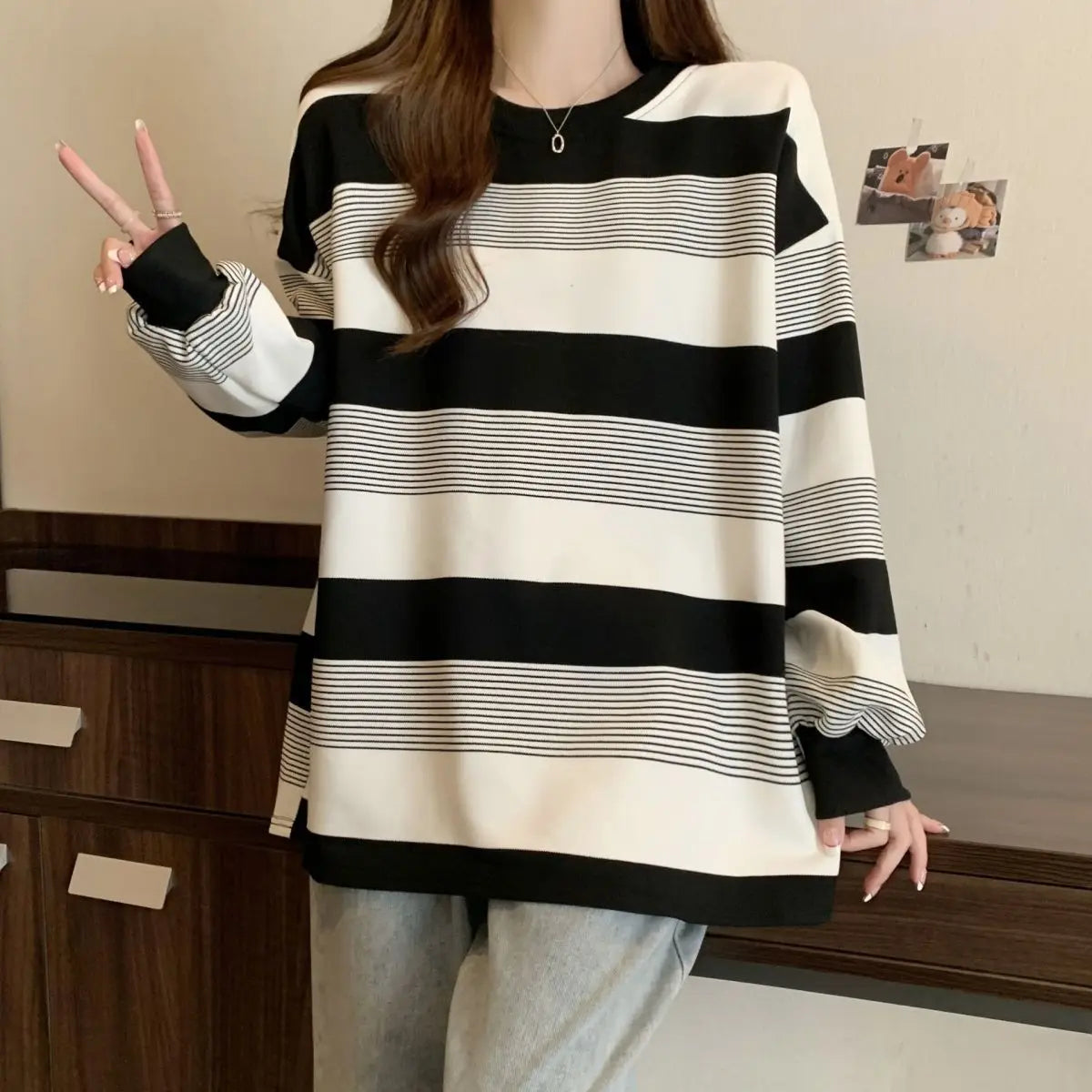 Vintage Striped Thin Hoodies Sweatshirts Spring Autumn Long Sleeve Loose Lazy Style Pullovers Top Casual Fashion Women Clothing.