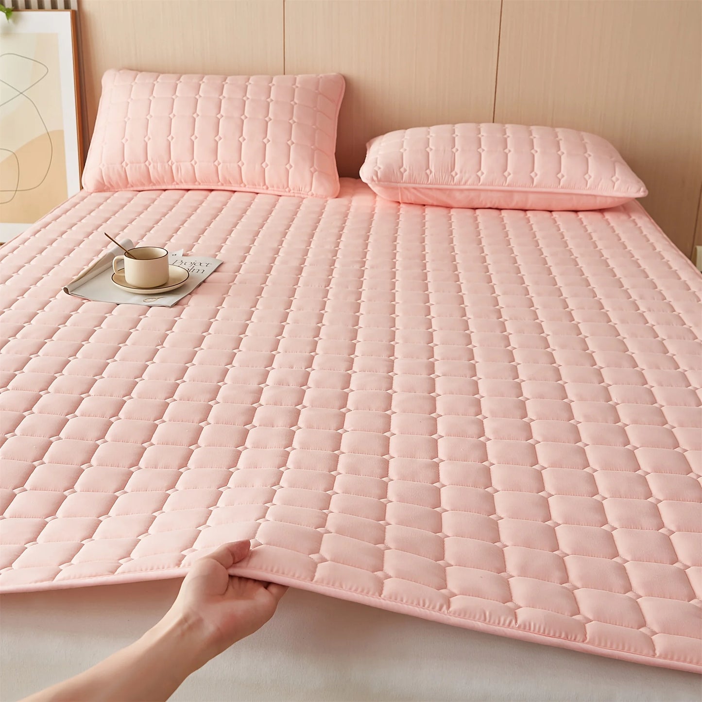 1piece simple solid-color thin mattress cover, single piece set, soft and comfortable, machine washable, suitable for bedrooms,.