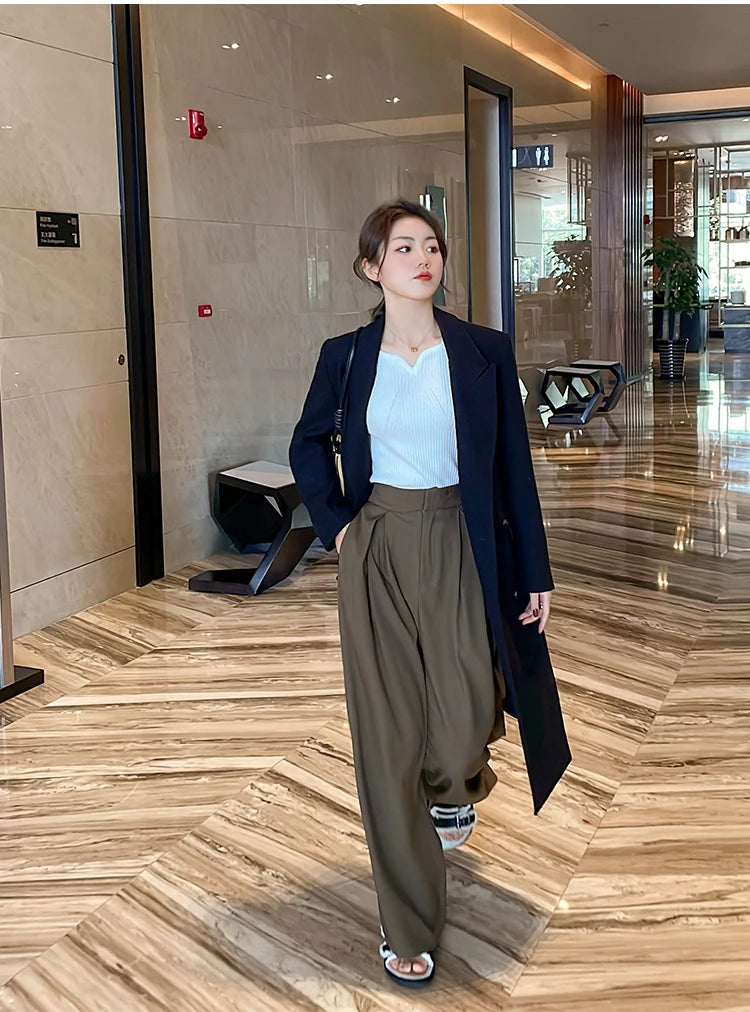 2025 grundlegende V-ausschnitt Chic Herbst Winter Pullover Frauen Weibliche Gestrickte Rippen Pullover Dünne Lange Hülse Badycon Hohe Qualität Pullover.