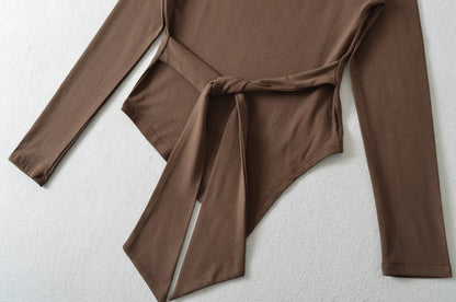 Sexy Long Sleeve T-Shirt Women's Waist Cinched Shoulder Bared Strap Design Autumn 2025 Irregular Halter Neck Top for Trendy Girl.