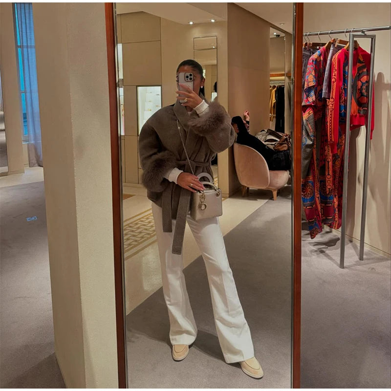 2025 Chic Revers Plüsch Mantel Mit Gürtel Frauen Vintage Feste Faux Pelz Hülse Tweed Offene Mäntel Weibliche Herbst Casual Straße outwear.