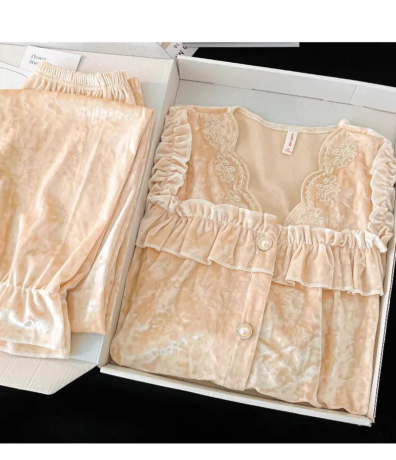 Soft Velvet Pajama Set Women Loose Home Wear Sleeping Velour Autumn Winter New Warm Sleepwear Female Nightie Ins Underwear.