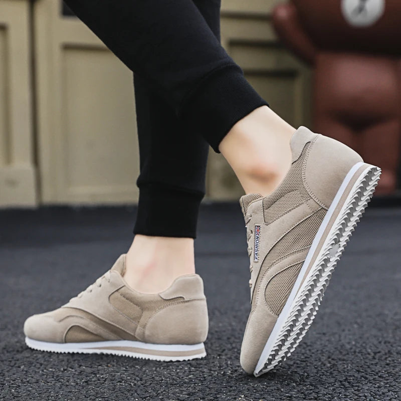 Sneakers Shoes Men New Men's Shoes Summer New Mesh Sneaker Casual Hiking Soft Sole Fashion Jogging Shoes Zapatillas Hombre.