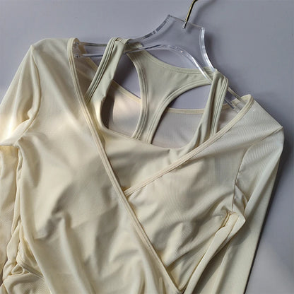 Sexy Mesh Slimming Yoga Suit for Women Gathering Together Sports Bra Fake Two Pieces of Quick Drying Training Pilates Cover Up.