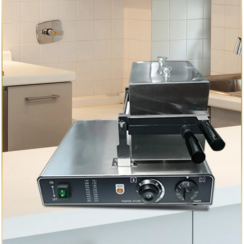 Commercial Taiyaki Bear Shaped Waffle Maker Open Mouth Ice Cream Bear Taiyaki Machine Bear Cone Maker.