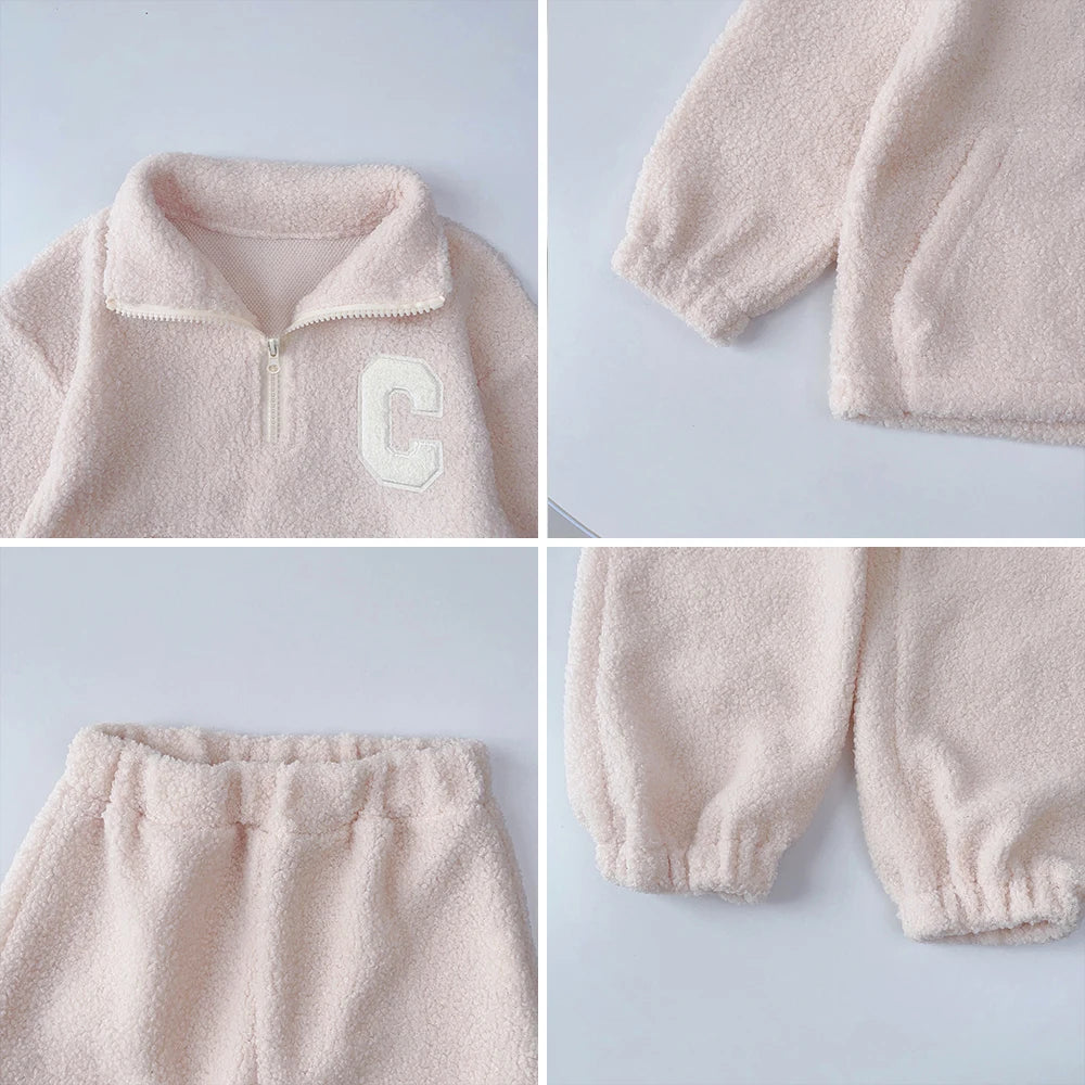 Bear Leader Girls' Set 2023 New Children's Autumn New Lamb Fleece Standing Collar Pullover Top+Pants Two Piece Kids' Fashion Set.