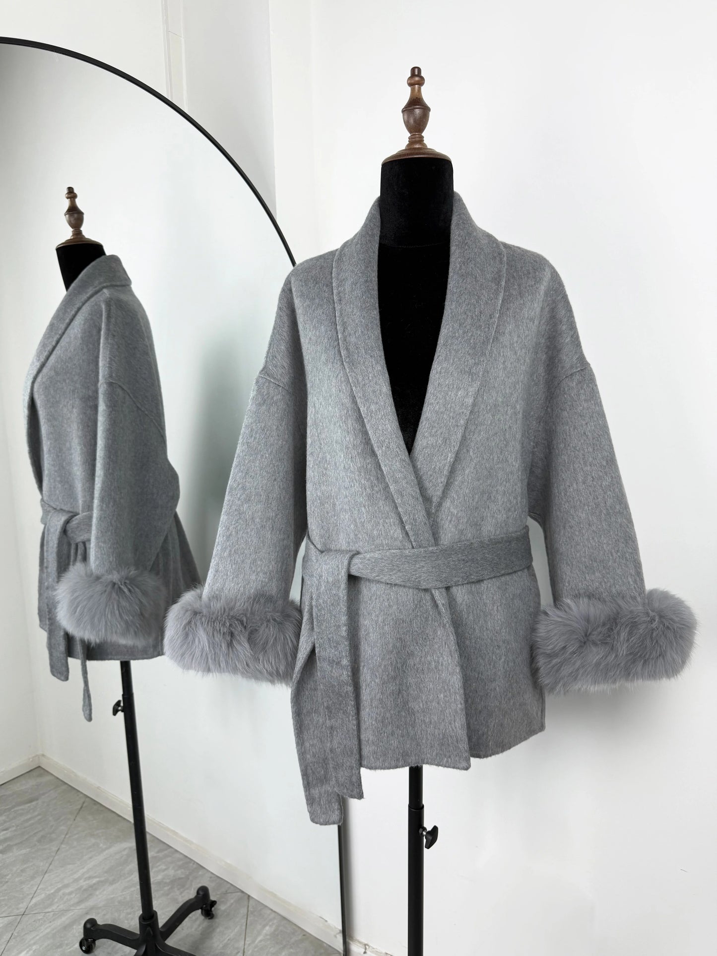 TARUXY Fuchspelz-Wollmäntel für Damen, kurzer Mantel, Bürodame, abnehmbarer, eleganter doppelseitiger Wollmantel, 2025, neue Strickjacke