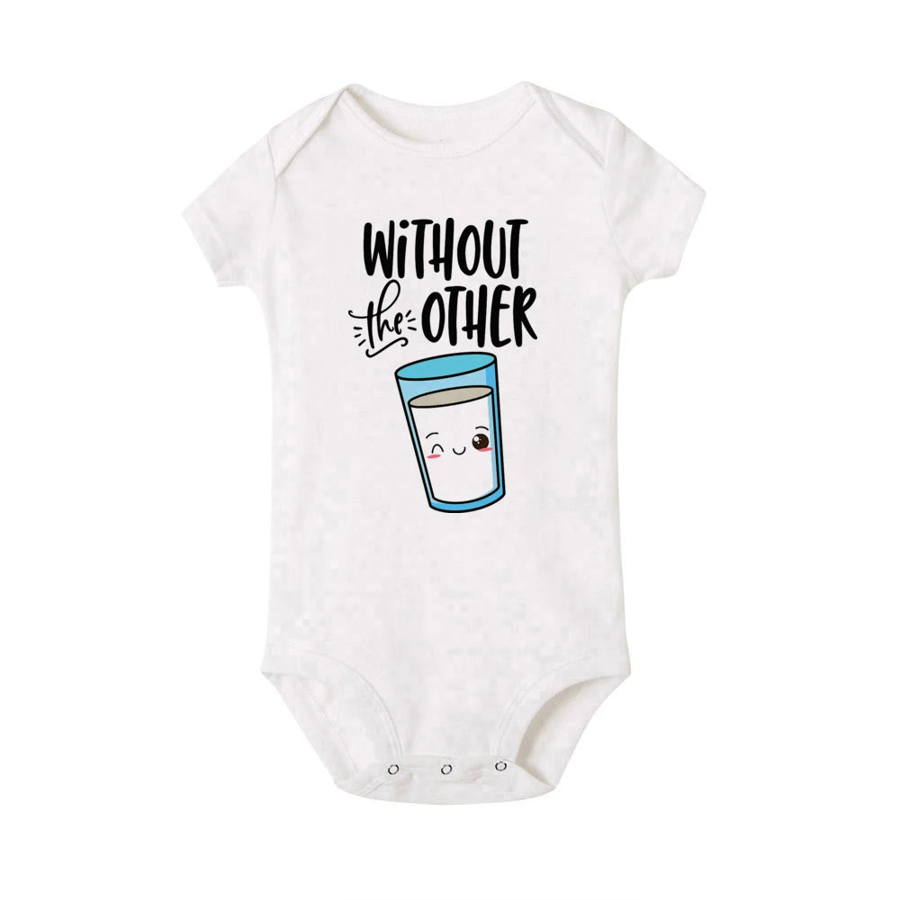 Zwillings-Body kann niemandem ohne den anderen Baby-Strampler haben. Lustiger Milch- und Keks-Zwillings-Bodysuit. Niedlicher Baby-Overall für beste Freunde.