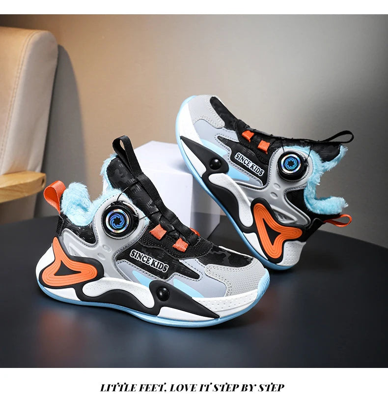 Children's Sneakers Boys Causal Kid Running Walking Shoes Fashion Warm Plush Girls Tennis Shoes Soft Walking Shoes.