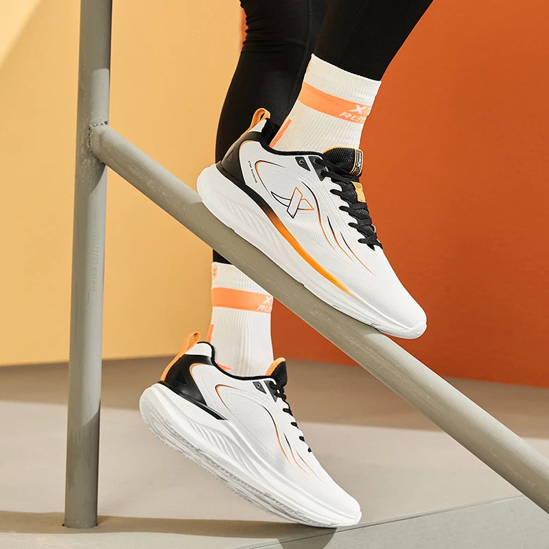 Xtep Running Shoes For Men 2024 Winter Stability Cushioning Lace Up Sports Shoes Keep Warm Jogging Soft Sneakers 876419370035.