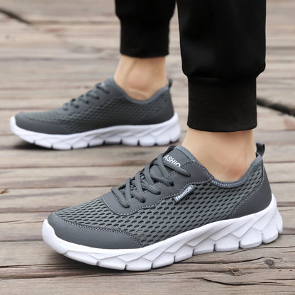 New Running Shoes for Men Comfortable Sports Shoes Lightweight Fashion Summer Plus Size 38-48 Breathable Sneakers for Men.